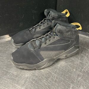 Nike Air Jordan Lift Off Size 12 Men